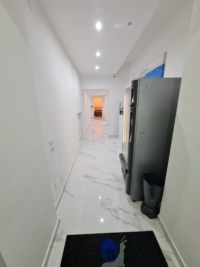 مبيت وإفطار نابولي Lumacors House المظهر الخارجي الصورة