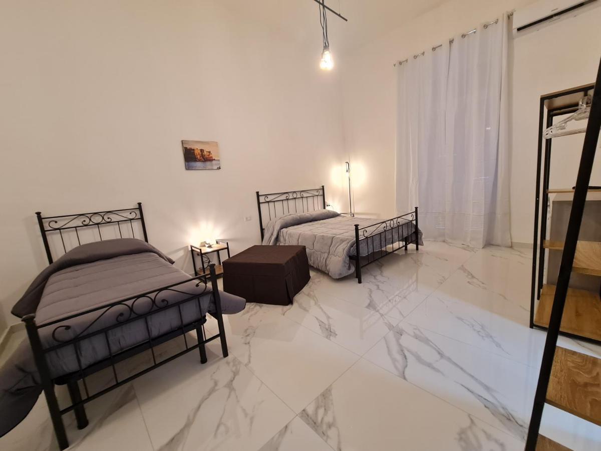 مبيت وإفطار نابولي Lumacors House المظهر الخارجي الصورة