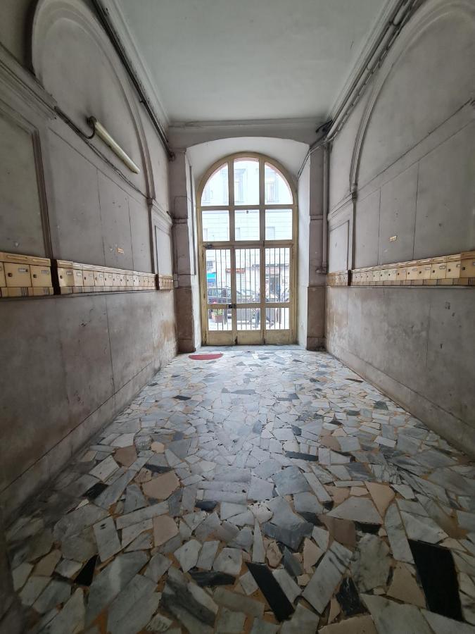 مبيت وإفطار نابولي Lumacors House المظهر الخارجي الصورة