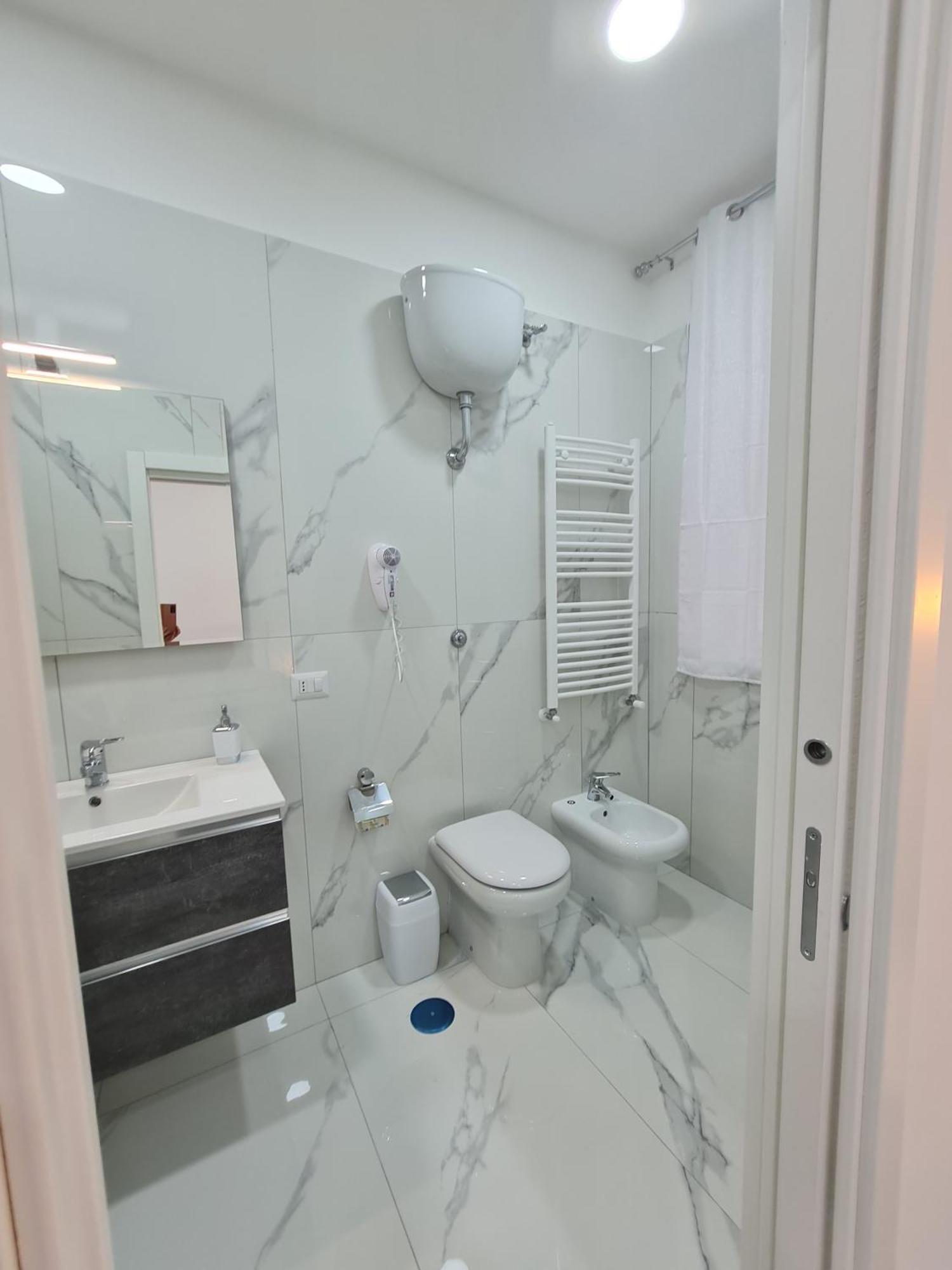 مبيت وإفطار نابولي Lumacors House المظهر الخارجي الصورة